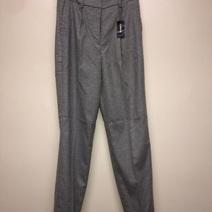 Grey ankle pant